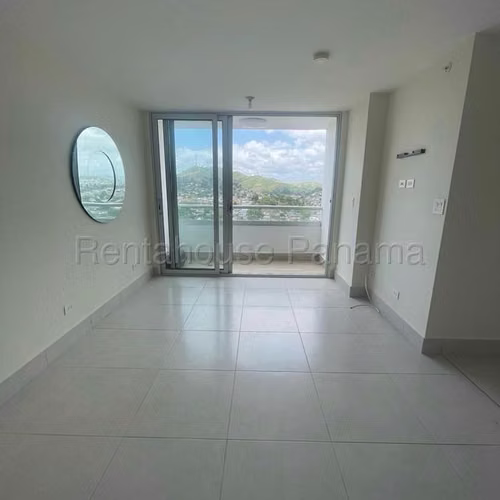 Apartamento en Alquiler en Ricardo J Alfaro  JG