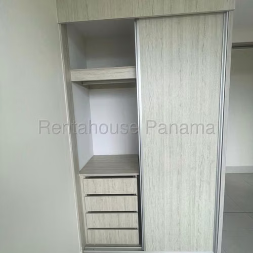 Apartamento en Alquiler en Ricardo J Alfaro  JG