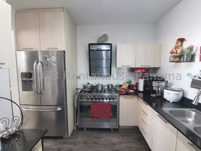 Apartamento en Venta en Hato Pintado  JG