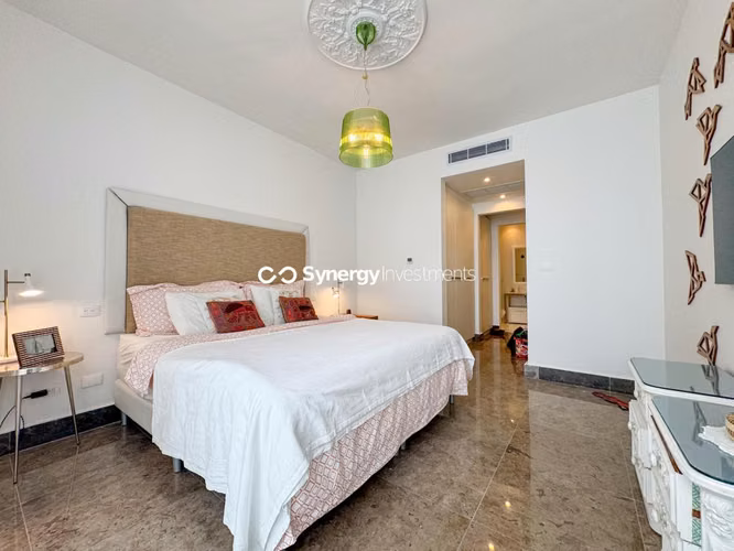 Apartamento en Venta en Avenida Balboa