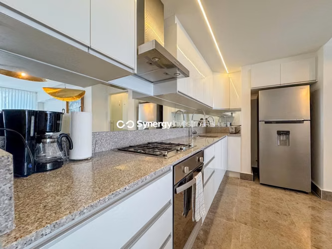 Apartamento en Venta en Avenida Balboa