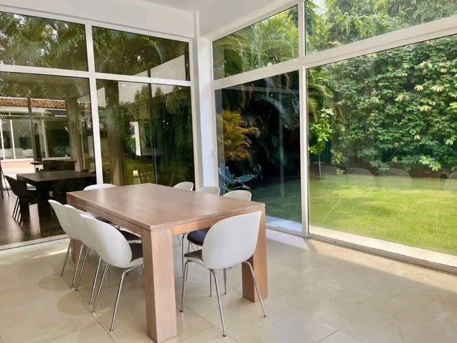 Venta de Casa en Santa María, Fairway Estates, 1,450m² de terreno y 850m² de construcción