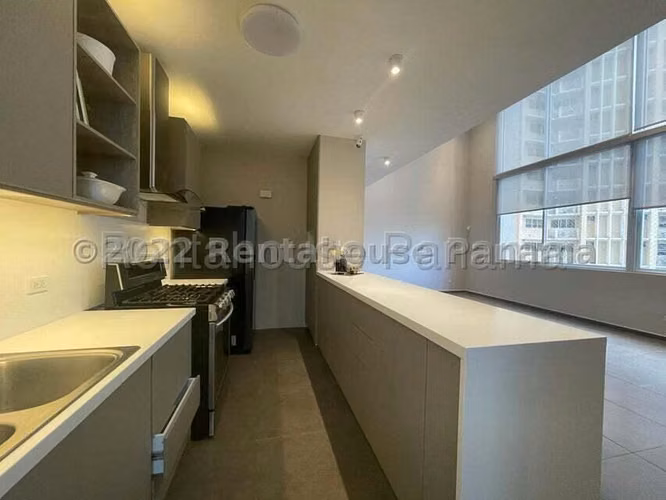 Venta de hermoso Loft de 213.13m² en El Cangrejo 26JSS3240