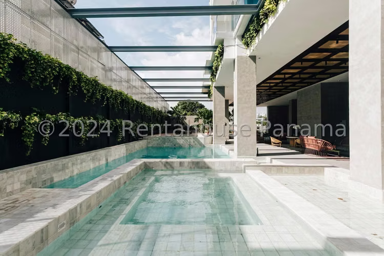 Venta de amplio apartamento de 159m² en El Cangrejo 24JSS10807