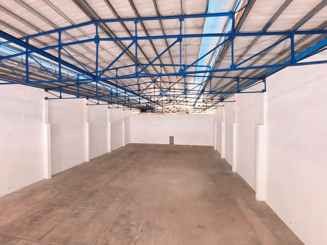 VENTA PROPIEDAD COMERCIAL CON GALERA EN VÍA PRINCIPAL JUAN DÍAZ (11)