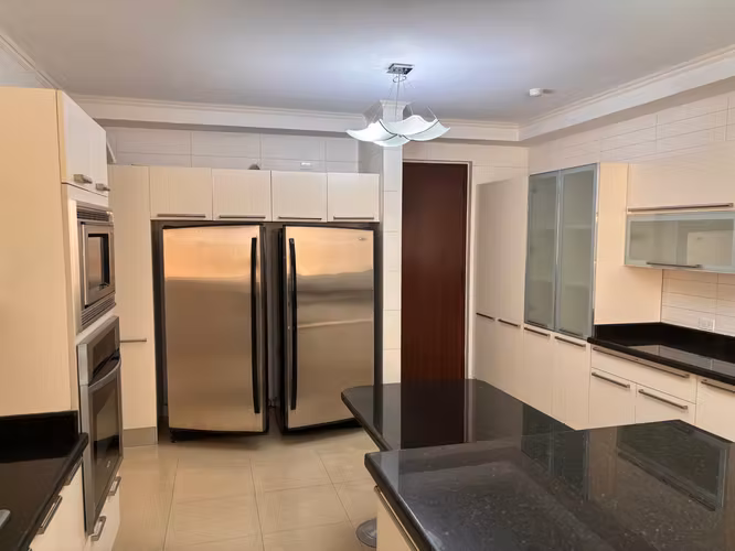 Impecable Distinguido Apto. Venta "EL CANGREJO" Oportunidad