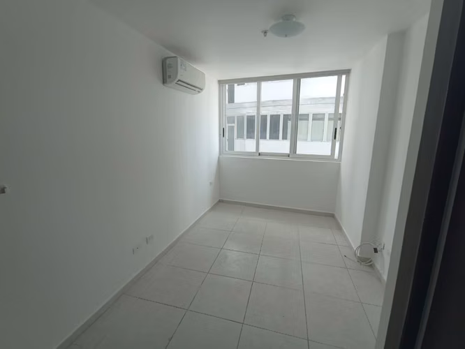 REC 2 BAÑOS VISTA AL MAR AV BALBOA