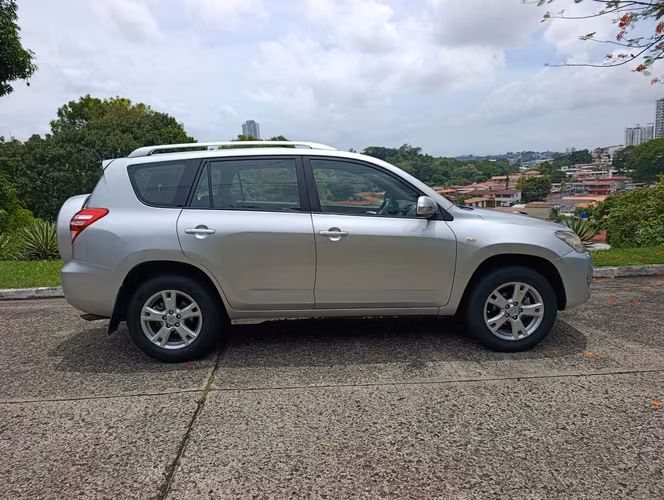 TOYOTA RAV4 2012 NEGOCIABLE