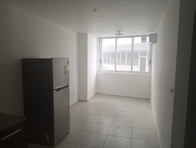 VENDO OPORTUNIDAD APTO 2REC 2 BAÑOS VISTA AL MAR AV BALBOA - Imagen 5