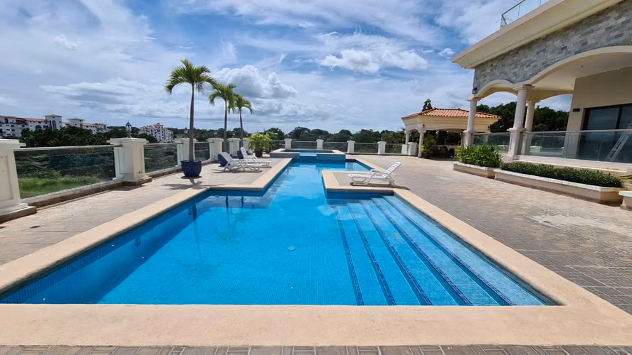 Apartamento de Lujo con Vista Panorámica | Ph Las Olas  – San Carlos