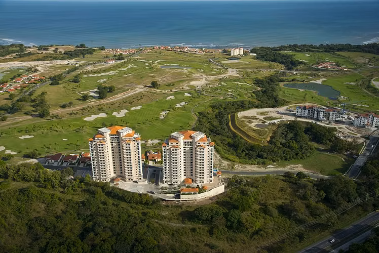 Apartamento de Lujo con Vista Panorámica | Ph Las Olas  – San Carlos