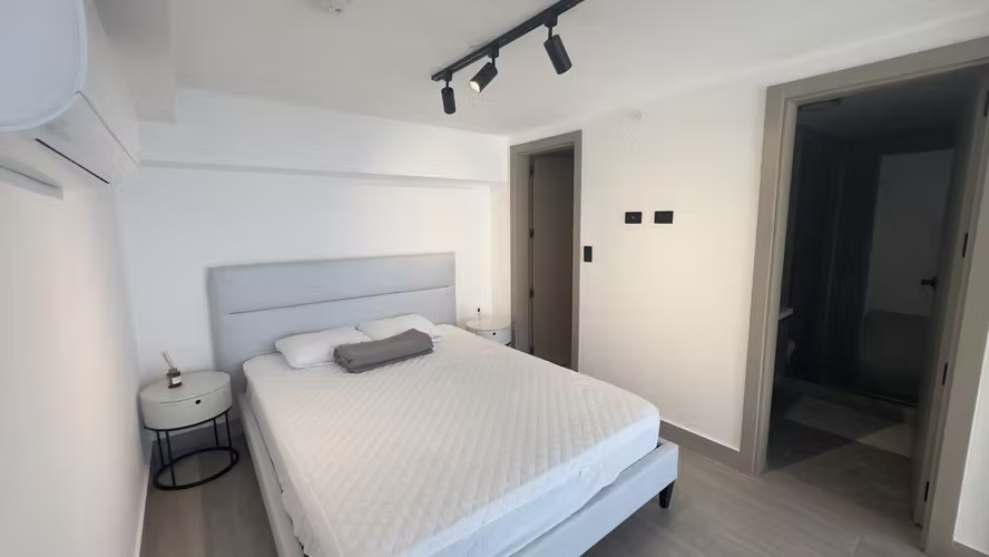 Alquiler de apartamento en Coco del Mar con linda vista al mar - Imagen 8