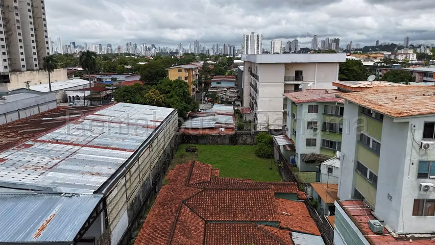 Terreno En Venta En Chanis SYH