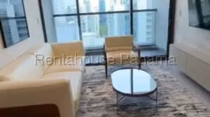 Alquiler de Apartamento con 101m2 en Bella Vista PH Nuovo Armani 26-6912SR