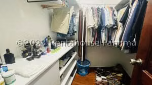 Venta de Apartamento con 142m2 en San Francisco PH Torres Coco Mar 26-6889SR