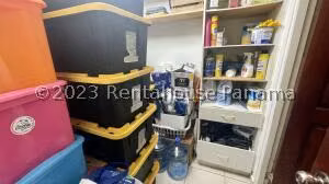 Venta de Apartamento con 142m2 en San Francisco PH Torres Coco Mar 26-6889SR