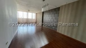 Venta de Apartamento con 164m2 en Obarrio PH The Palm 23-3487SR