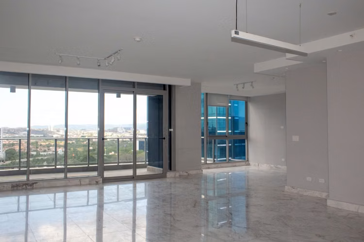 VENTA APARTAMENTO REGALIA COSTA DEL ESTE LUJO FRENTE AL MAR