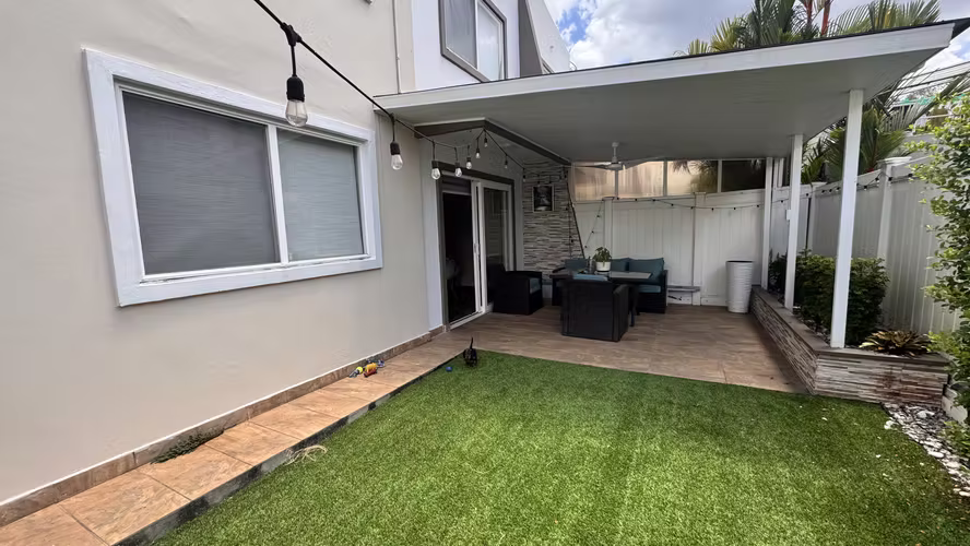 SE VENDE – Casa IMPECABLE de 2 pisos PH EVEREST, Brisas Norte PRG-02