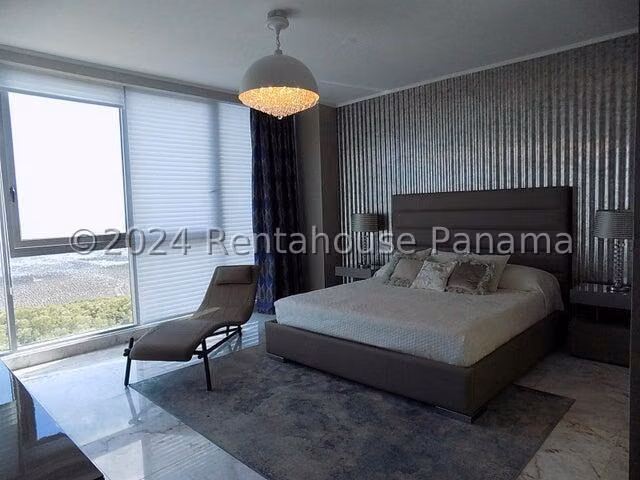 Venta de Apartamento en Regalia Avenida Segunda Linea (GC)