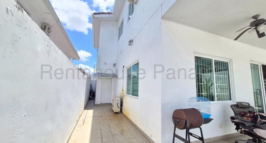 Casa en Venta en Altos de Panama JG