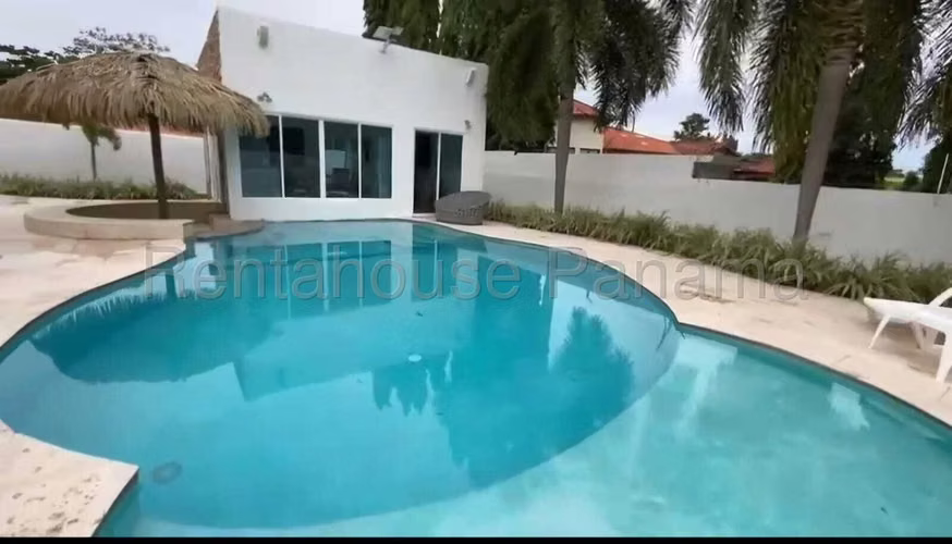 Casa en Venta en Coronado JG