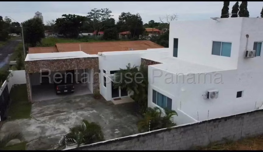 House for Sale in Coronado JG