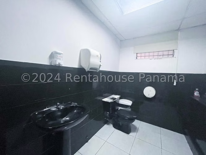 Local Comercial en Venta en Bella Vista  JG
