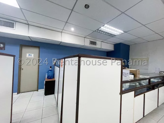 Local Comercial en Venta en Bella Vista  JG