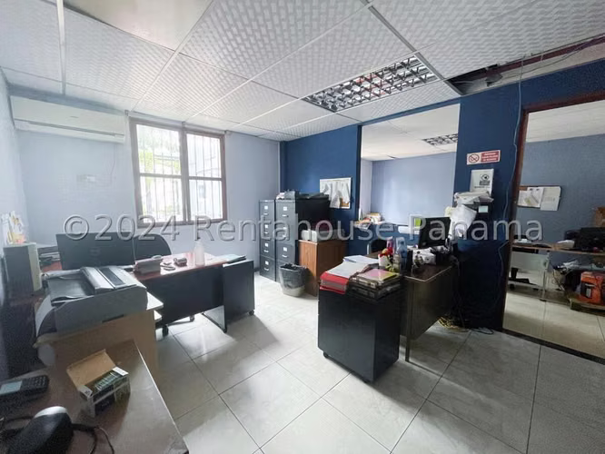 Local Comercial en Venta en Bella Vista  JG
