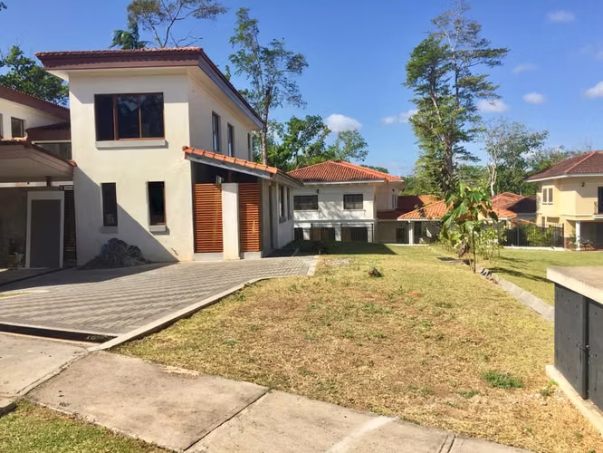 Terreno en Venta en Clayton BDP