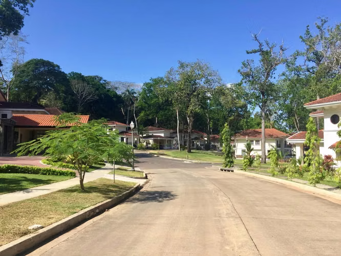 Terreno en Venta en Clayton BDP