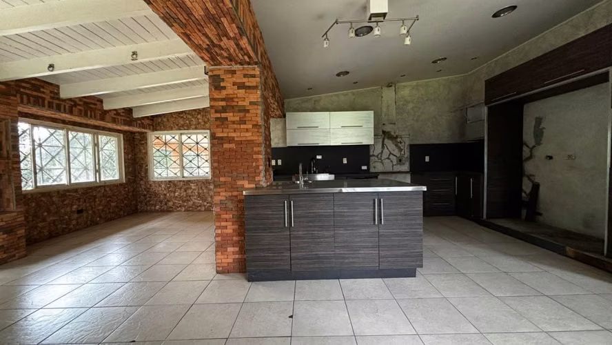 Casa en Venta – Altos de Balboa, Ancón