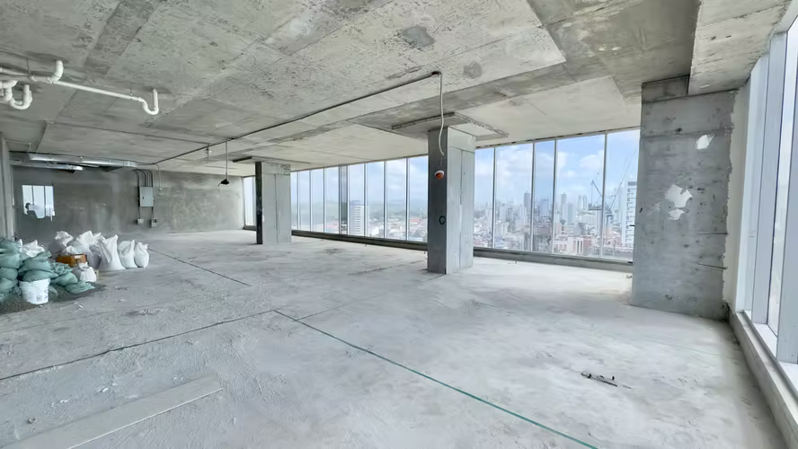Venta de oficina en avenida Balboa con vista al mar - Imagen 3