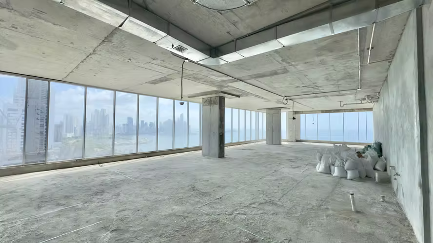 Venta de oficina en avenida Balboa con vista al mar - Imagen 1