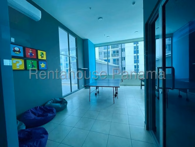 Se Vende Apartamento en Carrasquilla VLU26-6863
