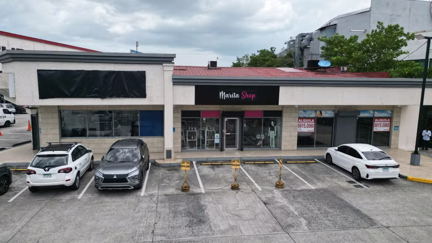 Venta de Locales Comerciales en Los Pueblos, 292m²