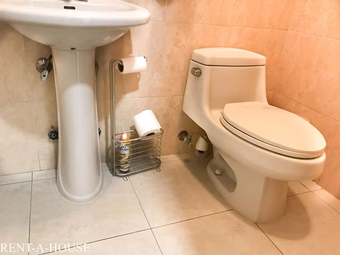 Venta de Amplio Y Remodelado Apartamento en Obarrio 26*1512Mfk