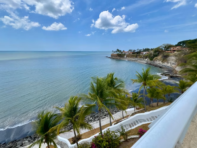 PUNTA BARCO – ESTATE FRENTE AL MAR