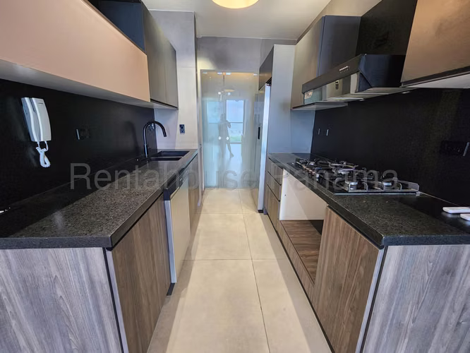 Se Vende Apartamento en Coco del Mar LA26-4929