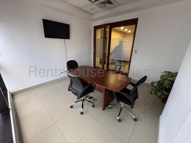 Oficina En Venta En Calle 50 SYH