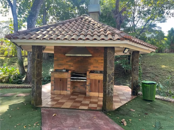 VENTA CASA EN ANCÓN RESIDENCIAL CAMINO DE CRUCES EL DORADO