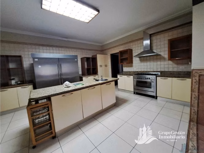 VENTA CASA EN ANCÓN RESIDENCIAL CAMINO DE CRUCES EL DORADO