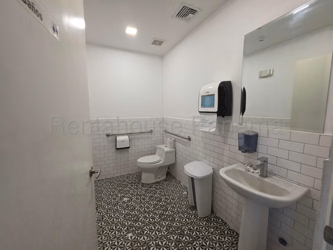 ALQUILER DE LOCAL EN CENTROMALL OBARRIO HQ