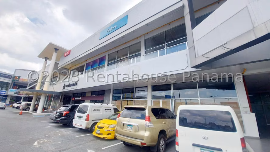 Local Comercial En Alquiler En Brisas Del Golf Syh