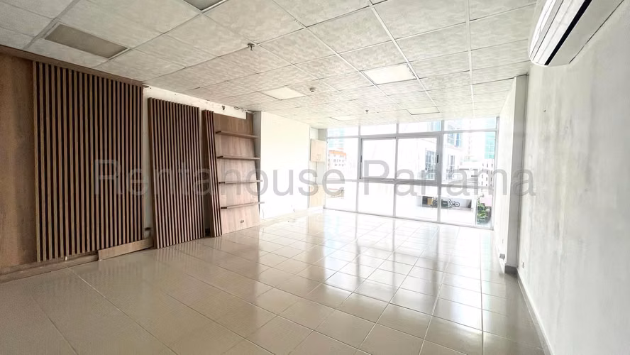 Vendo oficina en Bella Vista MPM 25-8837