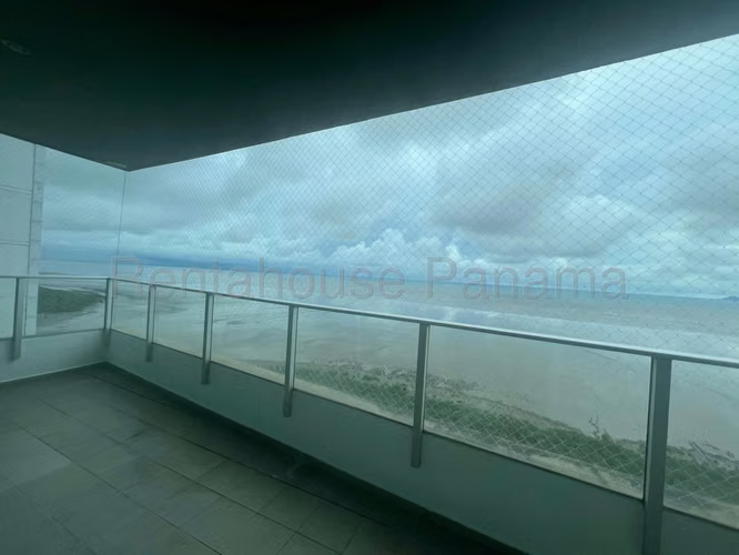 Apartamento En Venta En Costa Del Este Syh