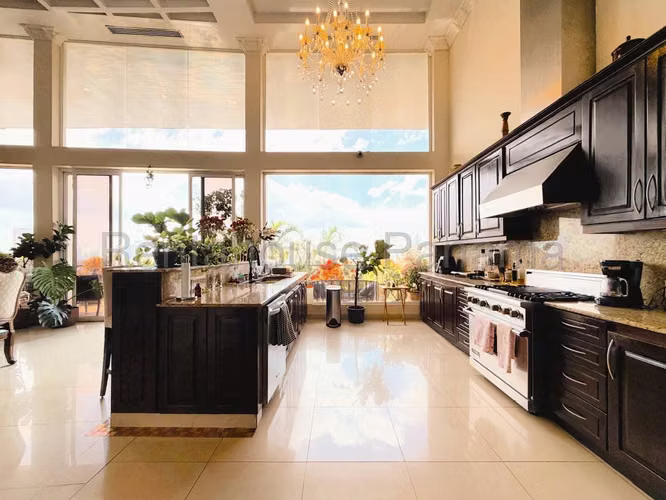 Casa En Venta En Altos De Santa Maria Syh