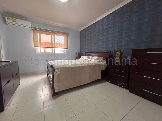 Casa en Venta en Quintas de Versalles RJ