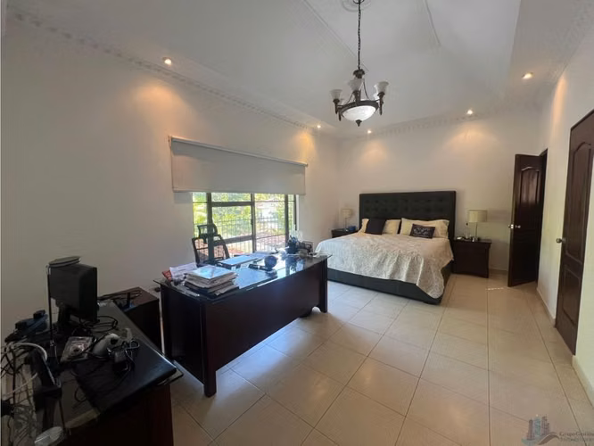 VENTA CASA CAMINO DE CRUCES 1333.23 M2 CERCA CLAYTON MLD